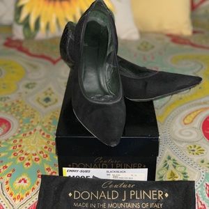 Donald J. Pliner "Emmy" Black Pointed Toe Pumps
